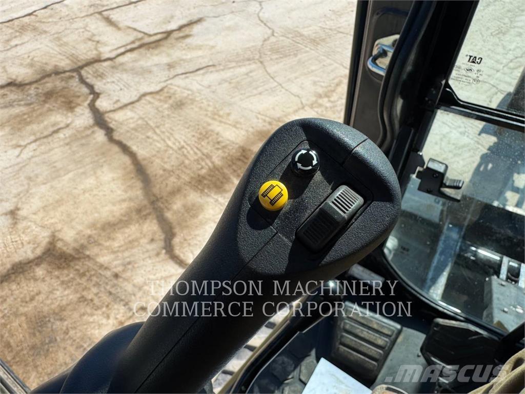 CAT 304 Raupenbagger