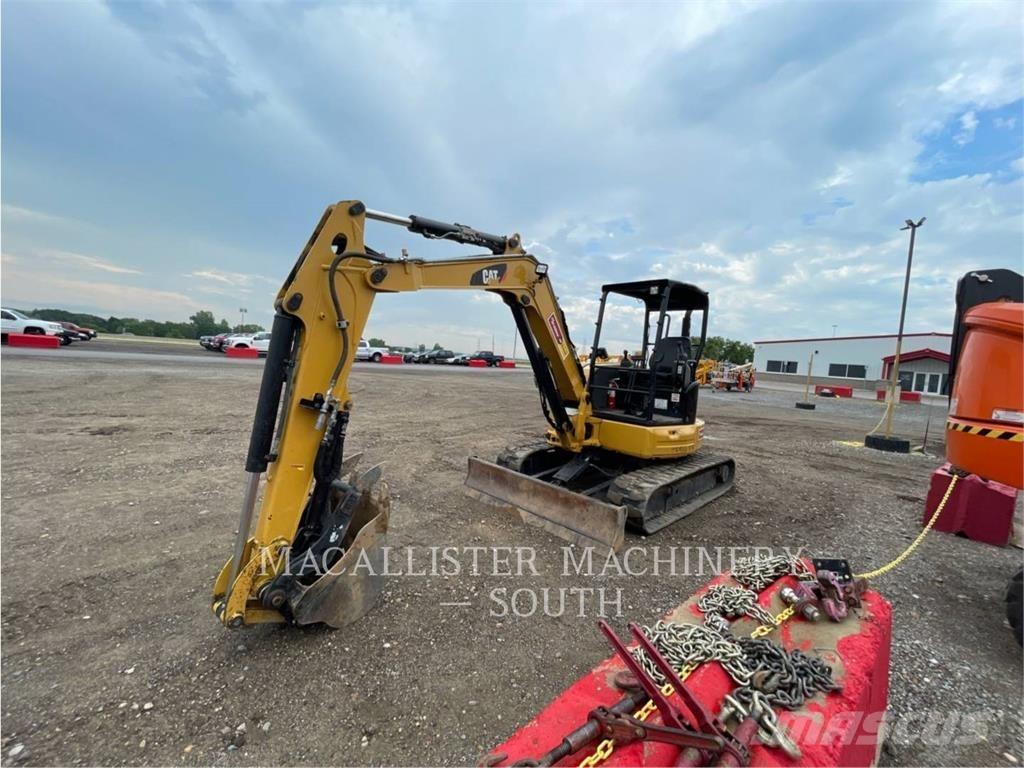 CAT 305.5E2CR Raupenbagger