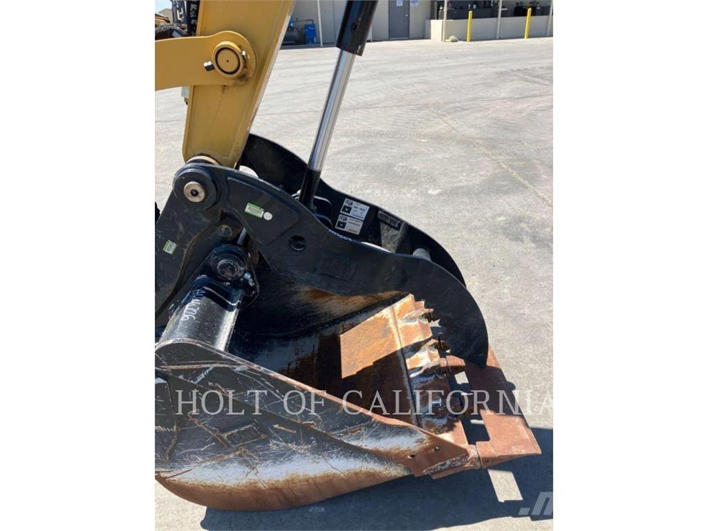 CAT 310 Raupenbagger