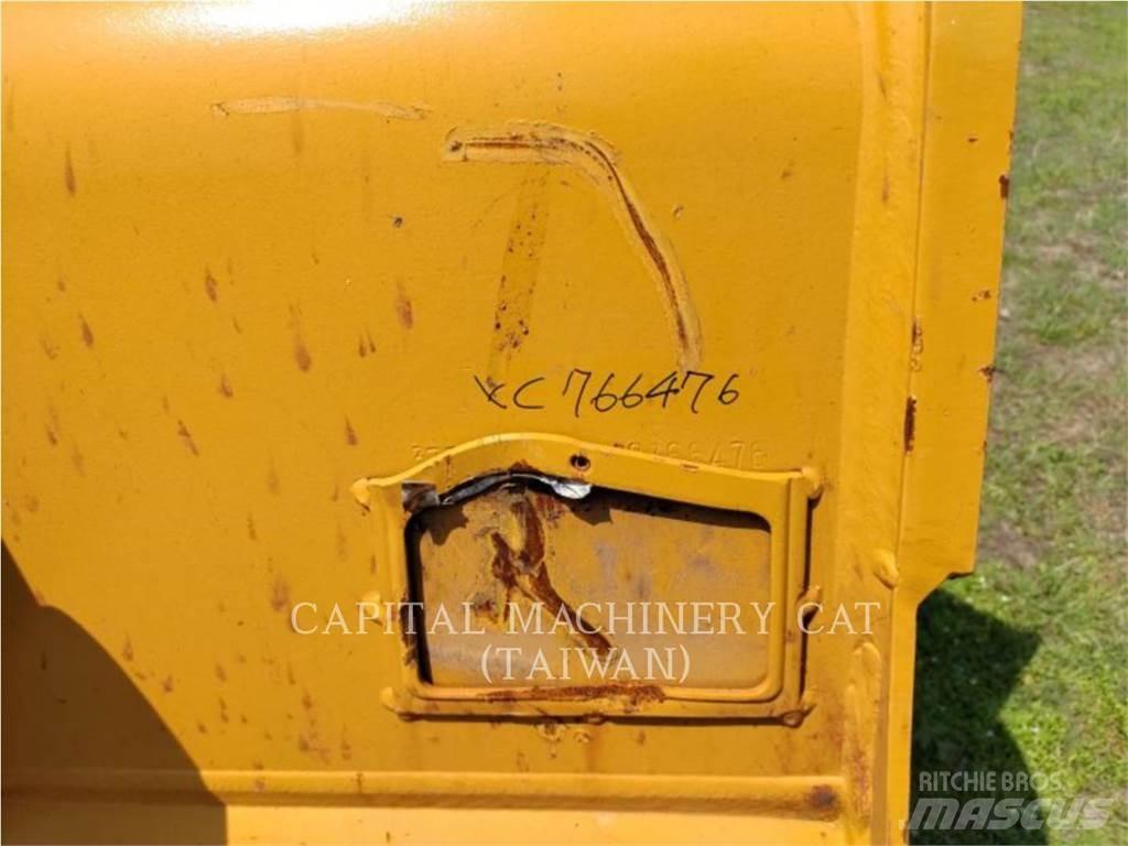 CAT 320 Schaufeln