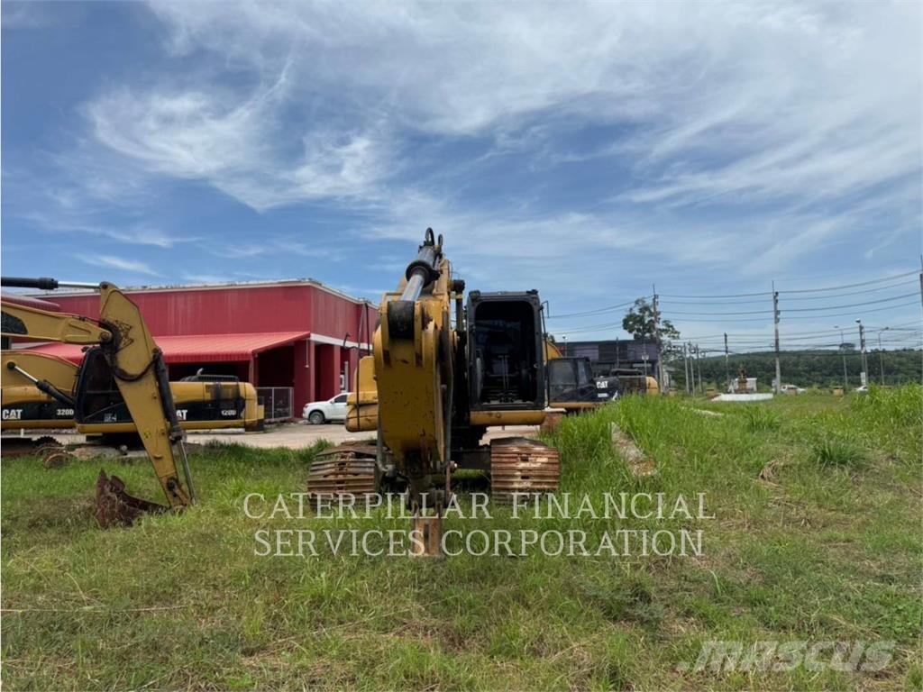 CAT 320D Raupenbagger