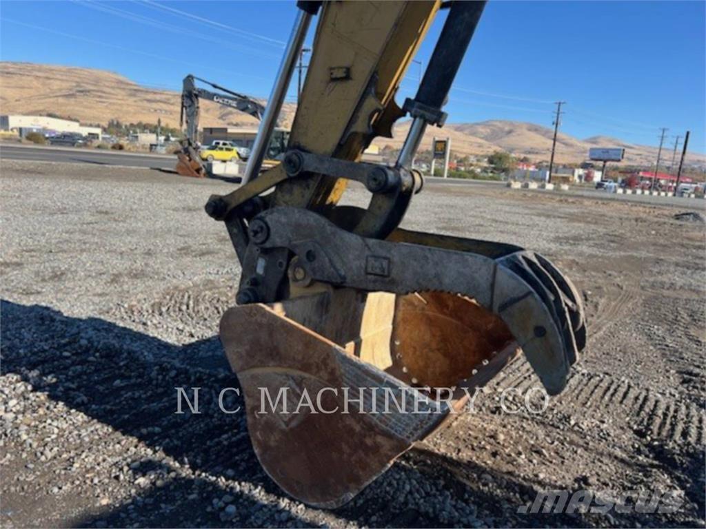 CAT 320D LRR Raupenbagger
