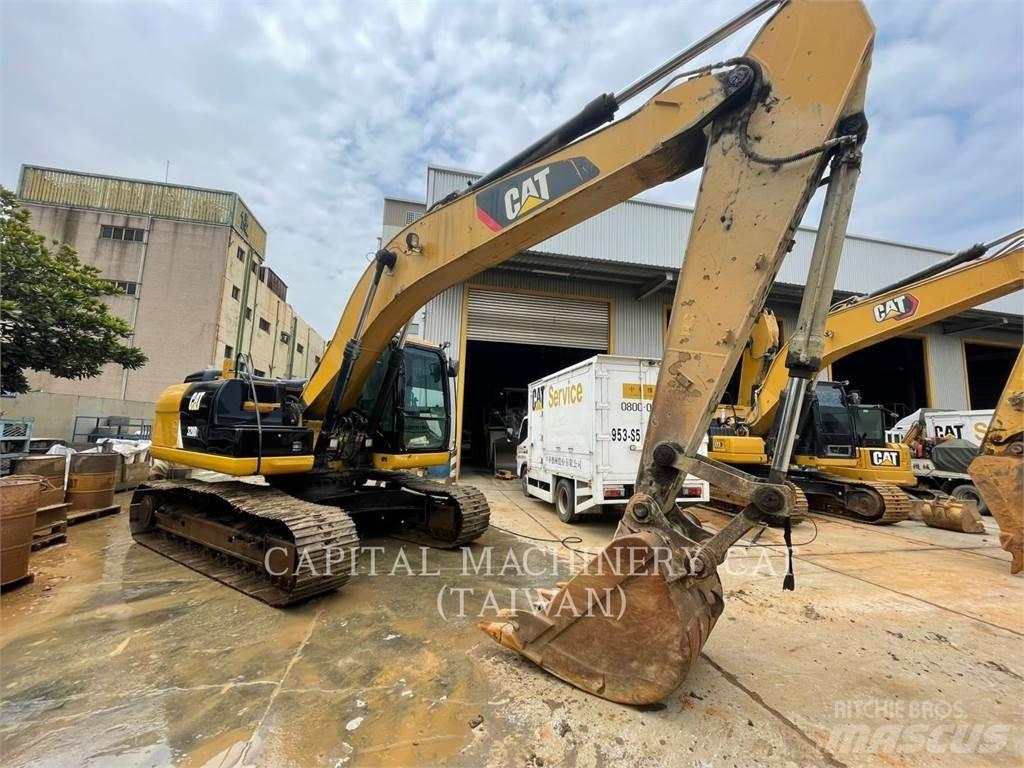 CAT 320D2 Raupenbagger
