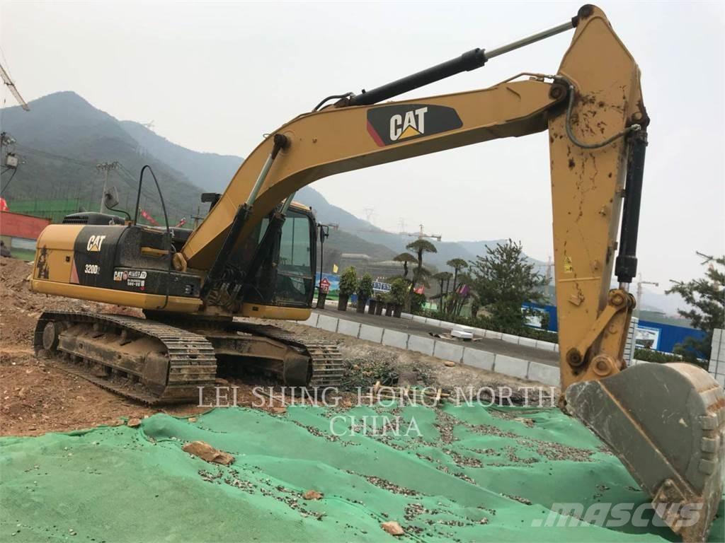CAT 320D2 Raupenbagger