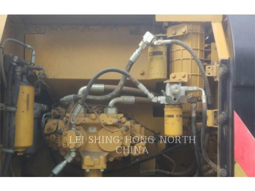 CAT 320D2 Raupenbagger