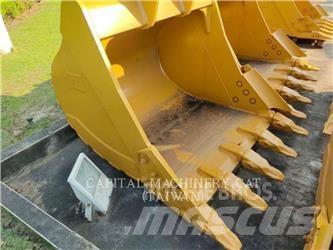 CAT 323 Schaufeln