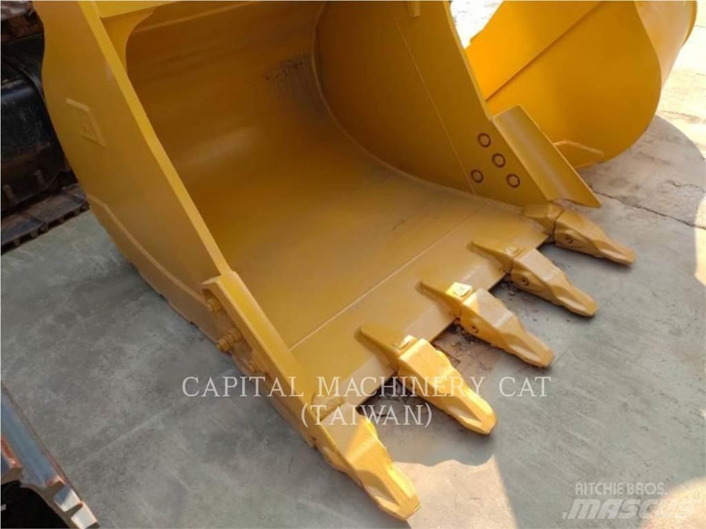 CAT 323 Schaufeln