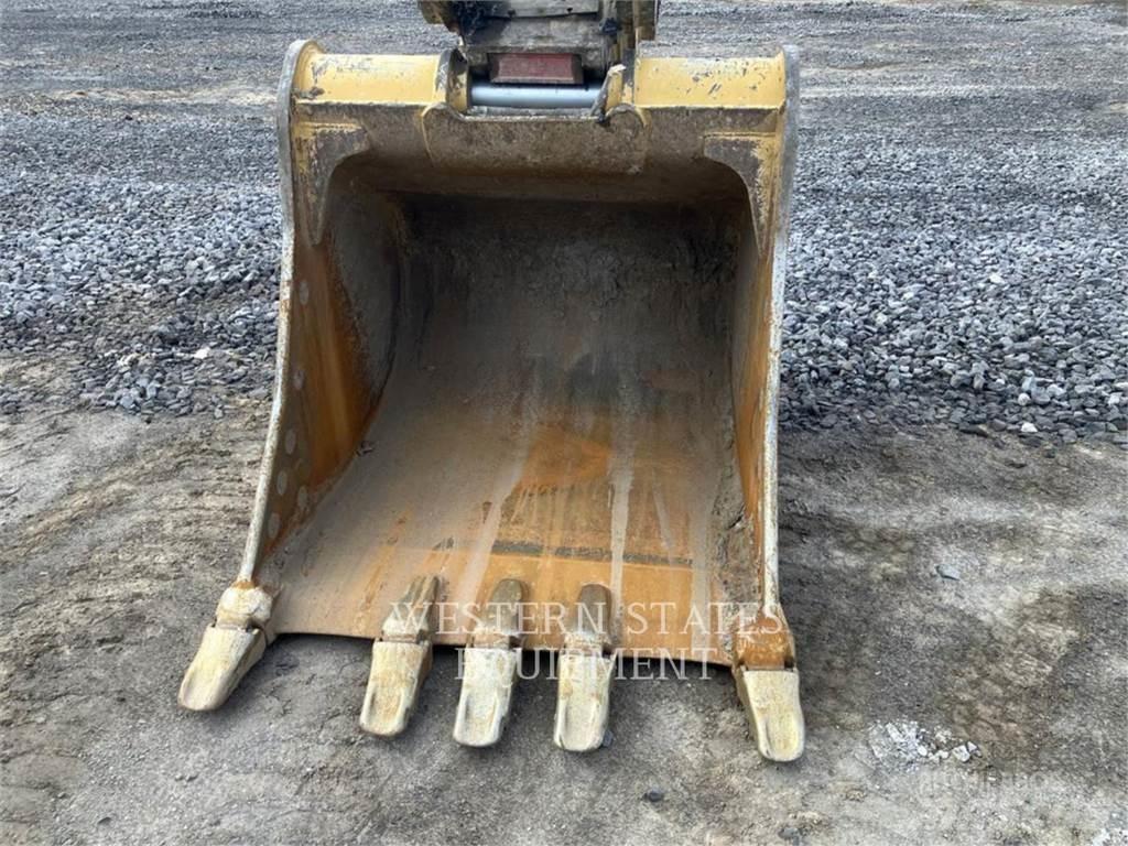 CAT 323 Raupenbagger