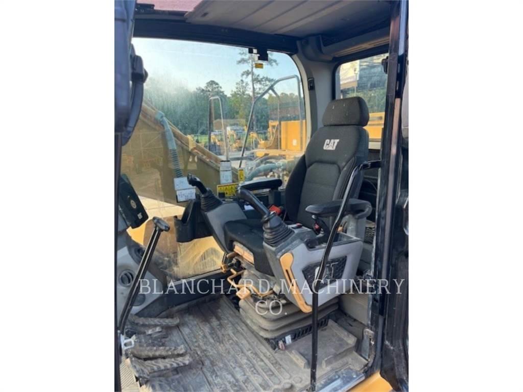 CAT 323 Raupenbagger