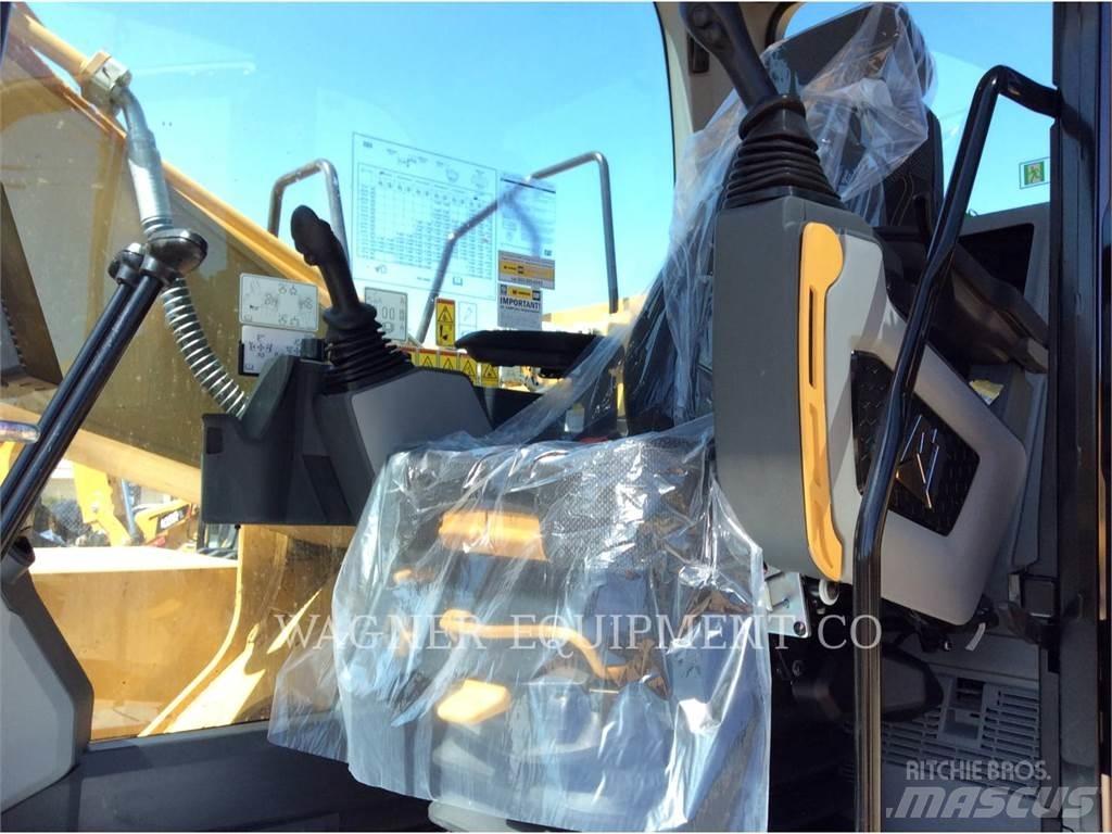 CAT 323 Raupenbagger