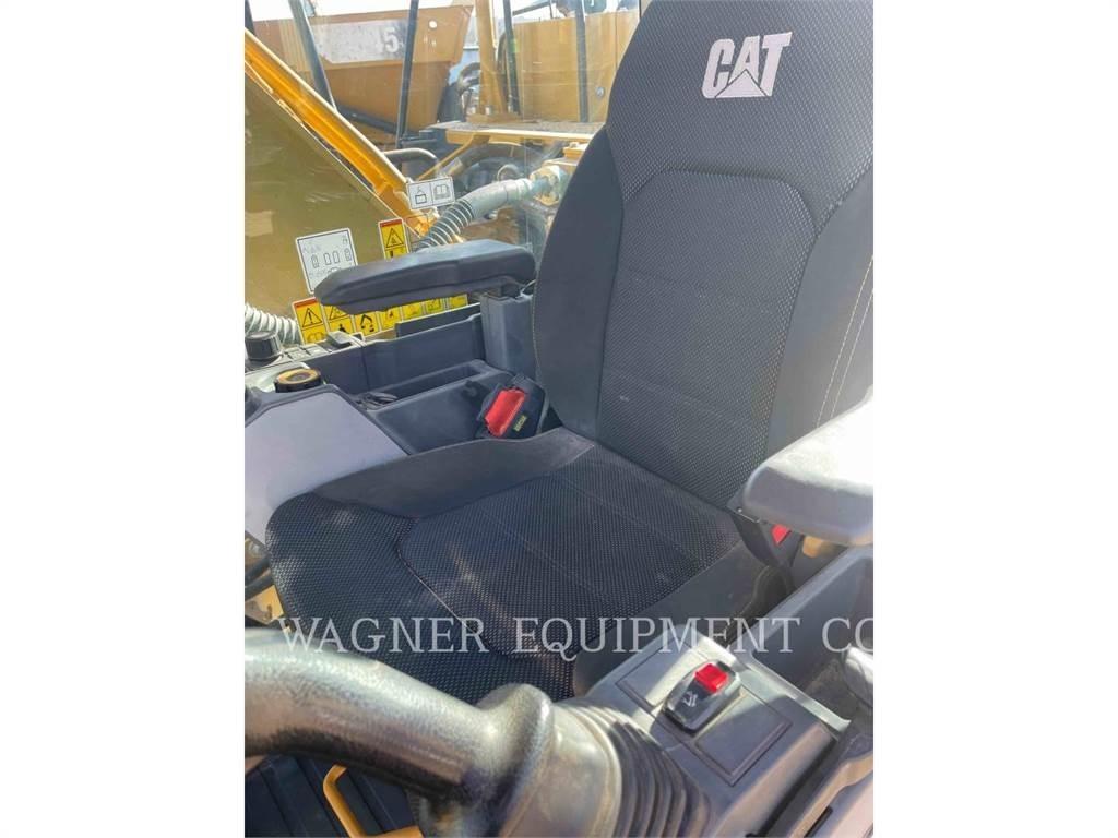 CAT 323 Raupenbagger