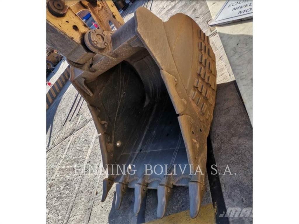 CAT 323-07 Raupenbagger