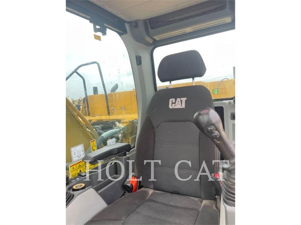 CAT 323 TC3 Raupenbagger