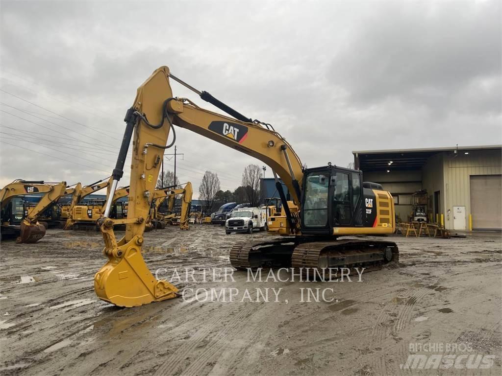 CAT 323FL Raupenbagger