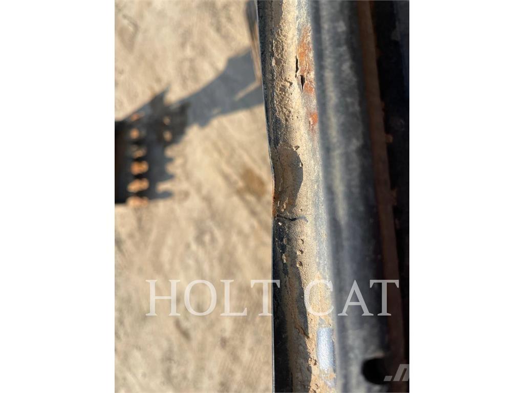 CAT 323FL Raupenbagger