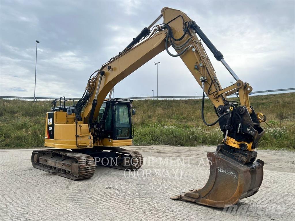 CAT 325FLCR Raupenbagger