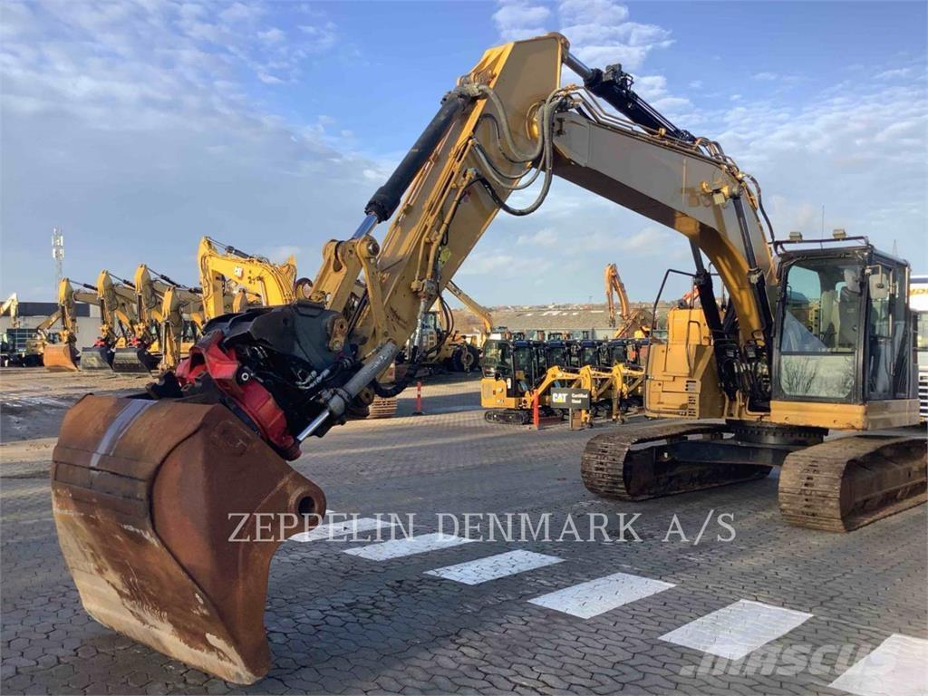 CAT 325FLCR Raupenbagger