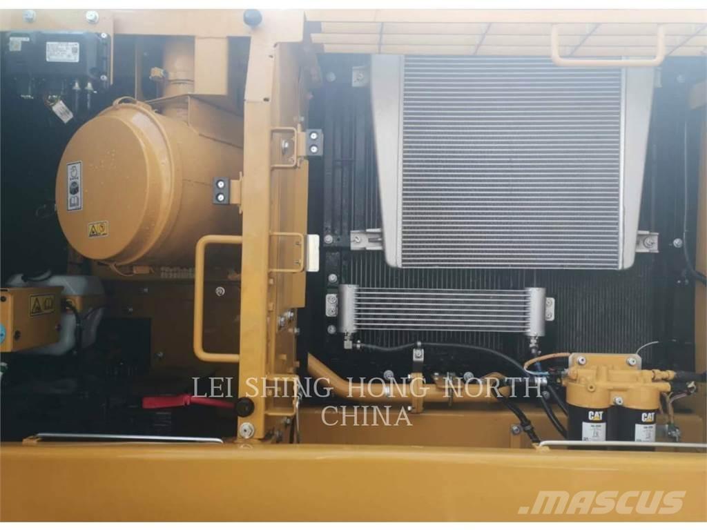 CAT 326D2L Raupenbagger