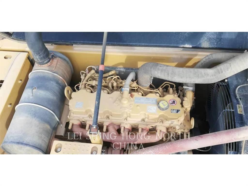 CAT 326D2L Raupenbagger