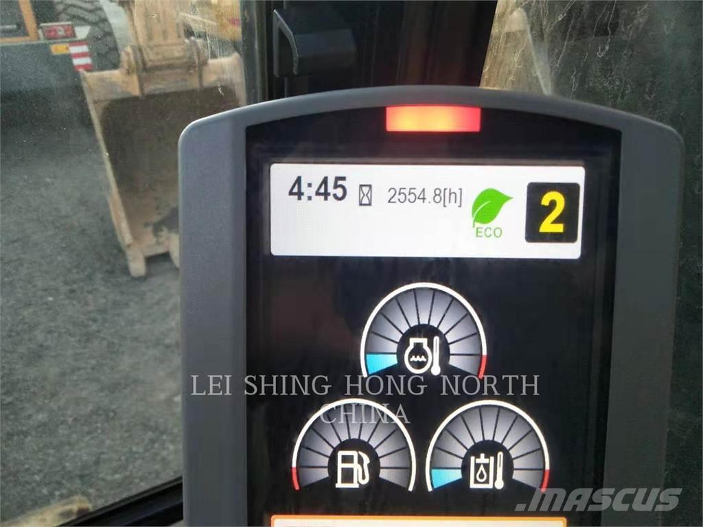 CAT 326D2L Raupenbagger