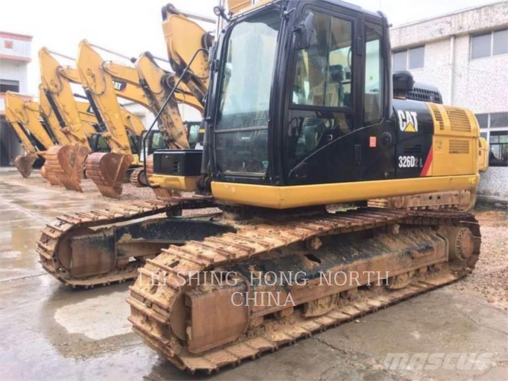 CAT 326D2L Raupenbagger