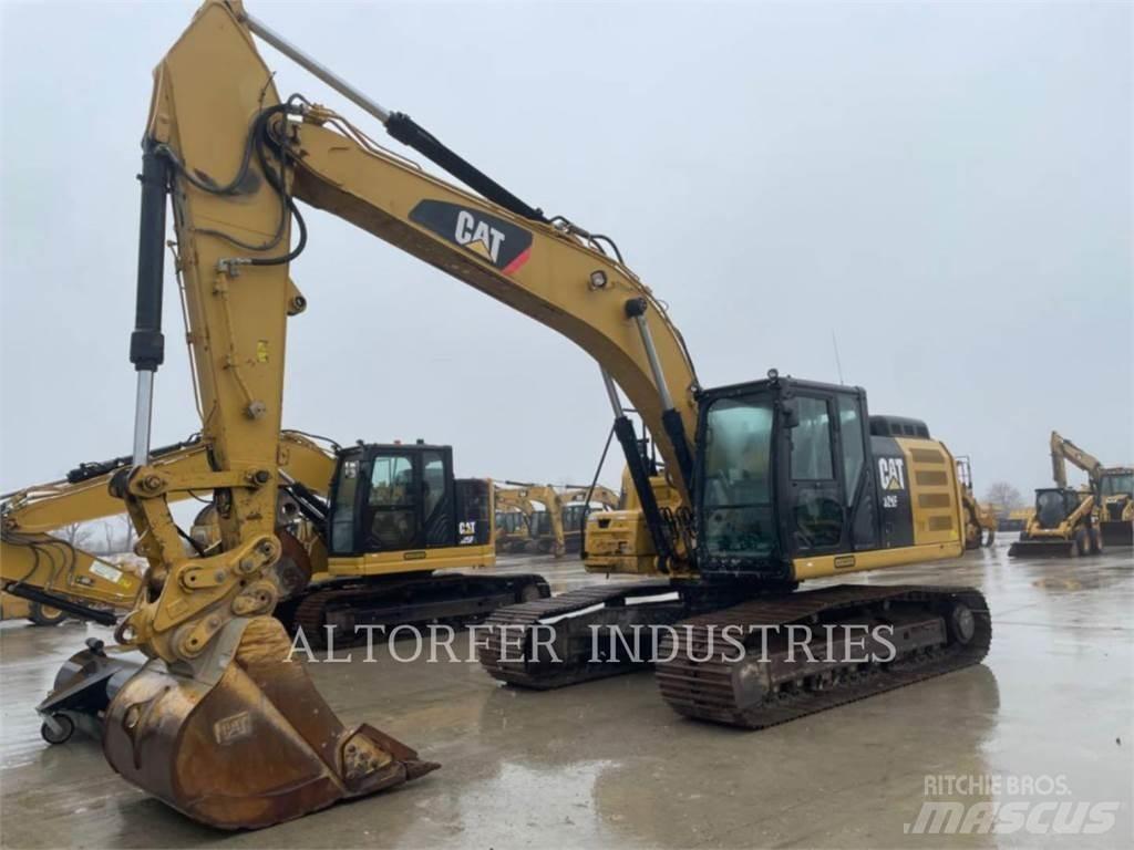 CAT 326FL Raupenbagger