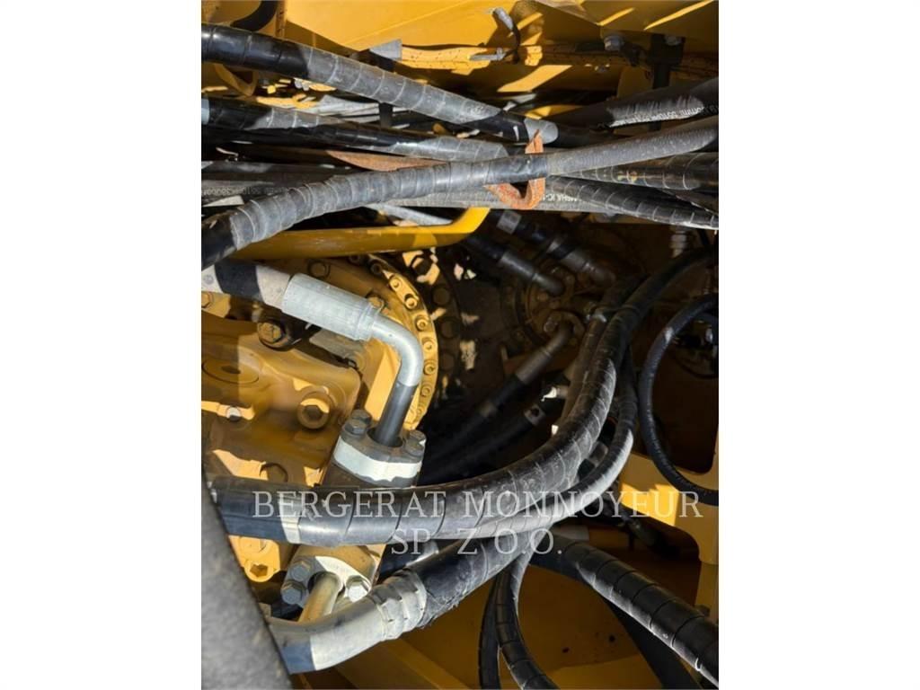CAT 326FL Raupenbagger
