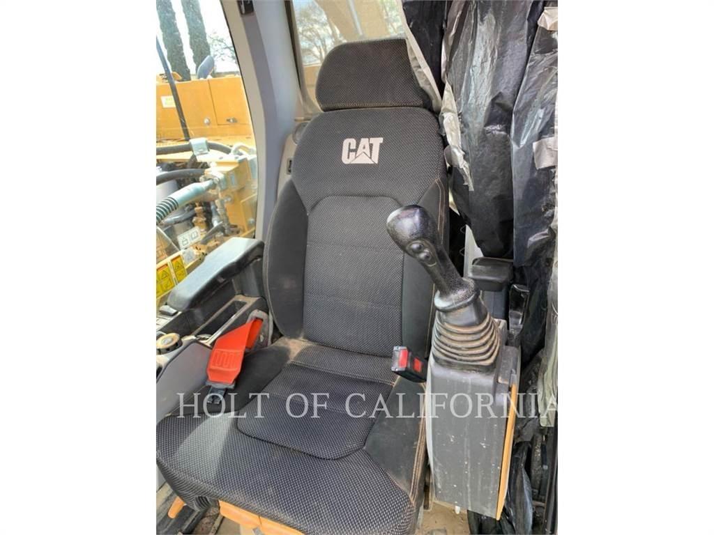 CAT 330 2D Raupenbagger