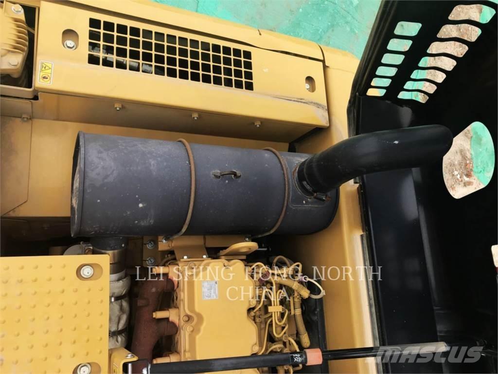 CAT 330D2L Raupenbagger