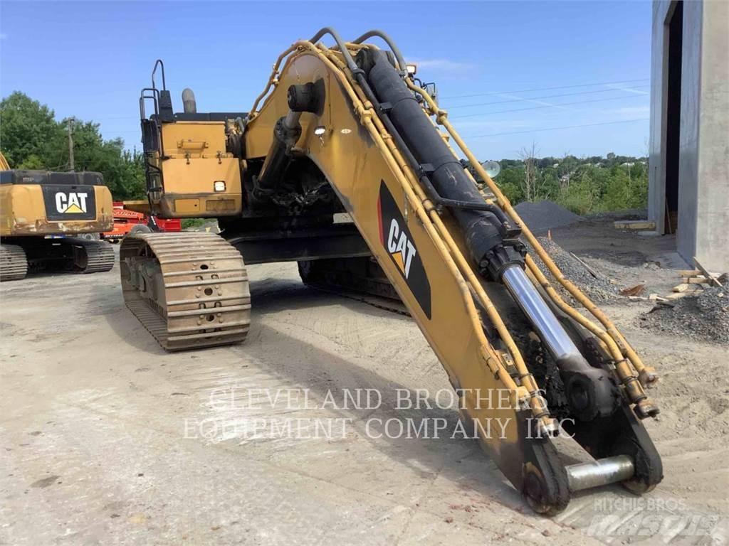 CAT 374DL Raupenbagger