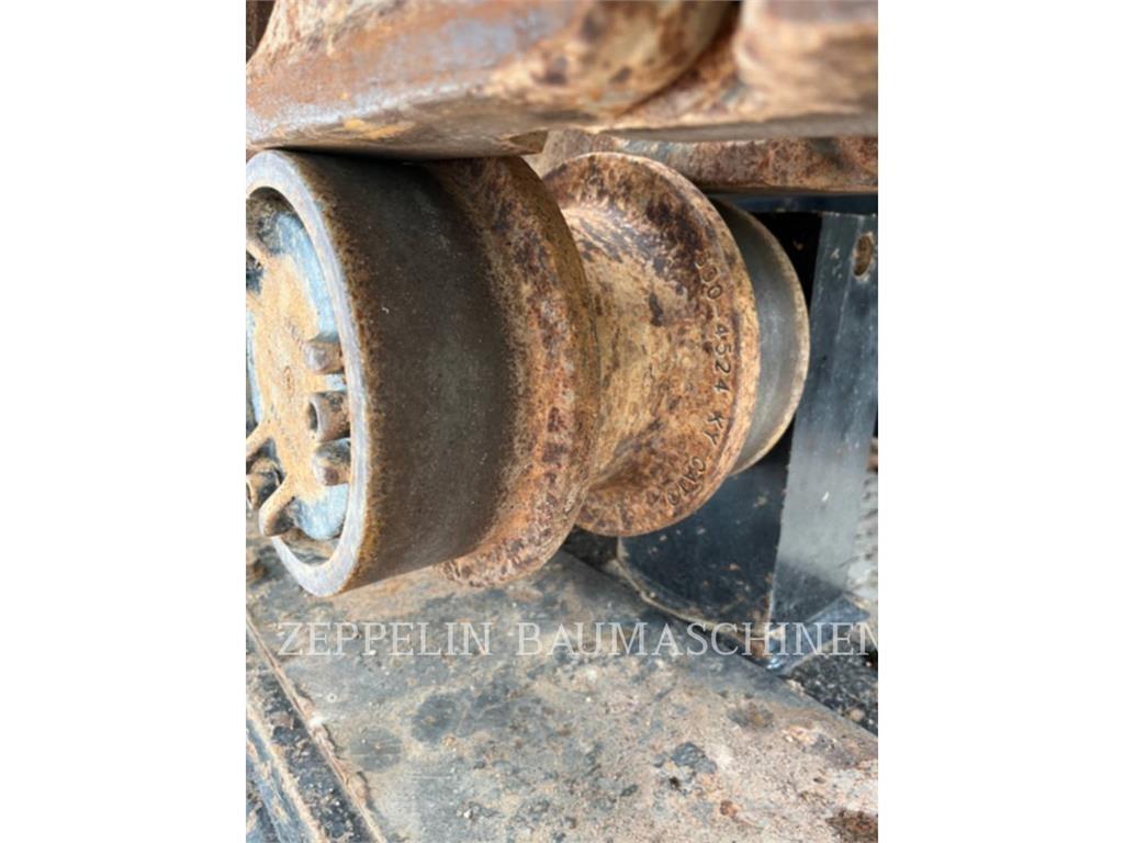 CAT 374FL Raupenbagger