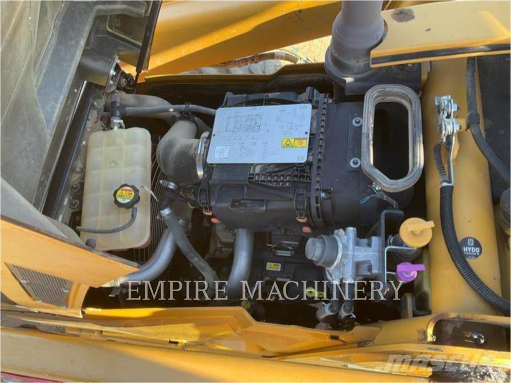 CAT 415F2 IL Radlader