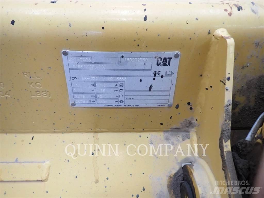 CAT 415F2IL Baggerlader