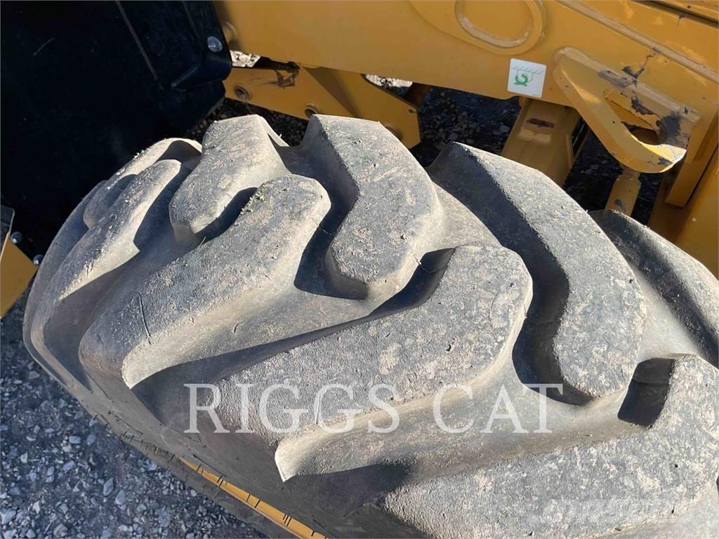 CAT 420 4AEM Baggerlader