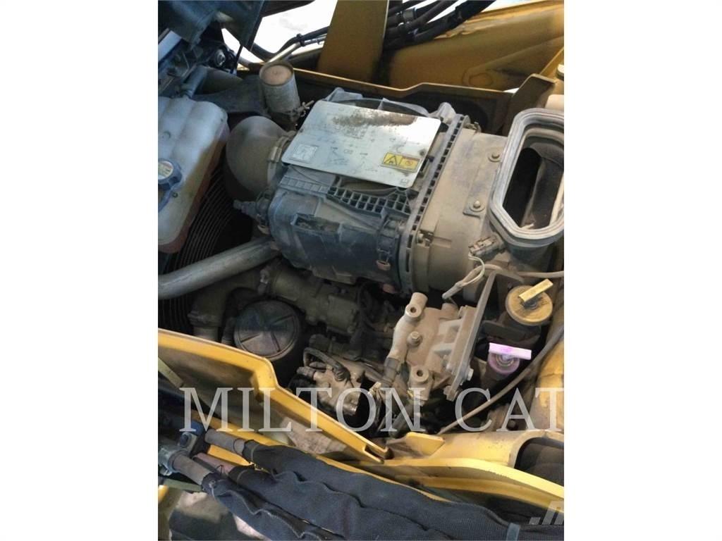 CAT 420F IT Baggerlader