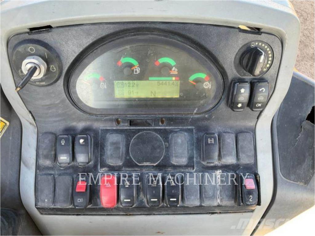 CAT 420F24EOIP Baggerlader