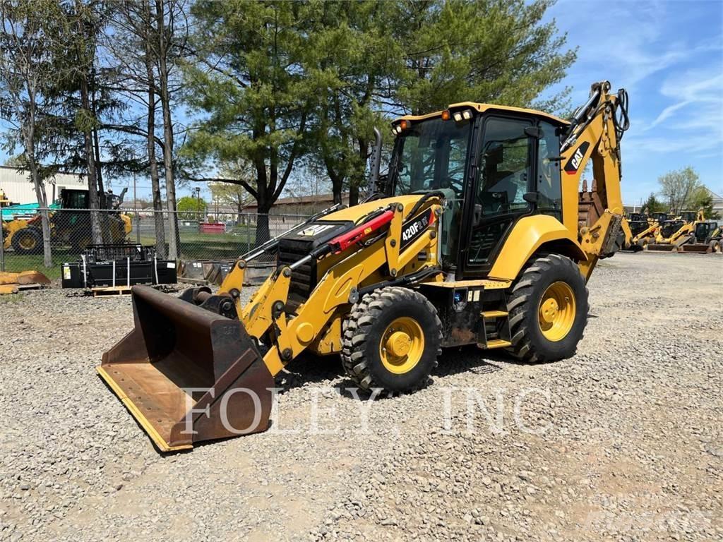 CAT 420F2IT Baggerlader