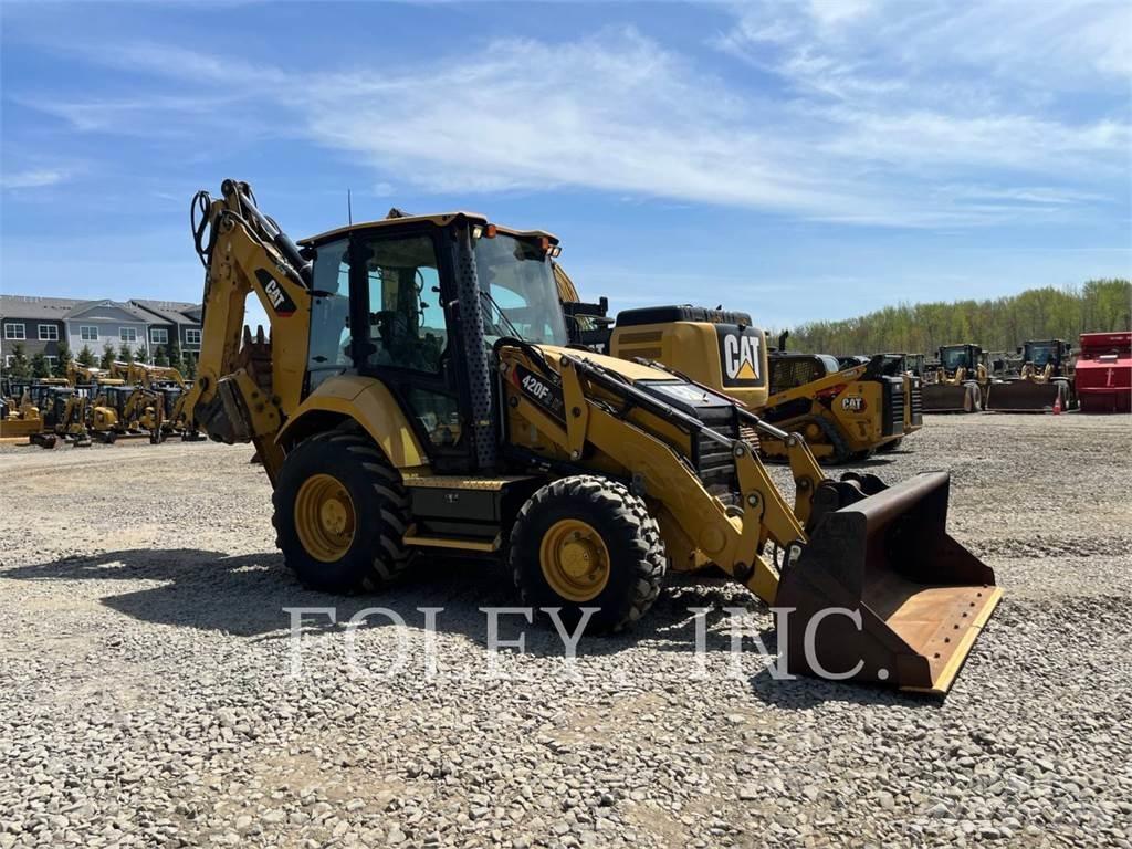 CAT 420F2IT Baggerlader