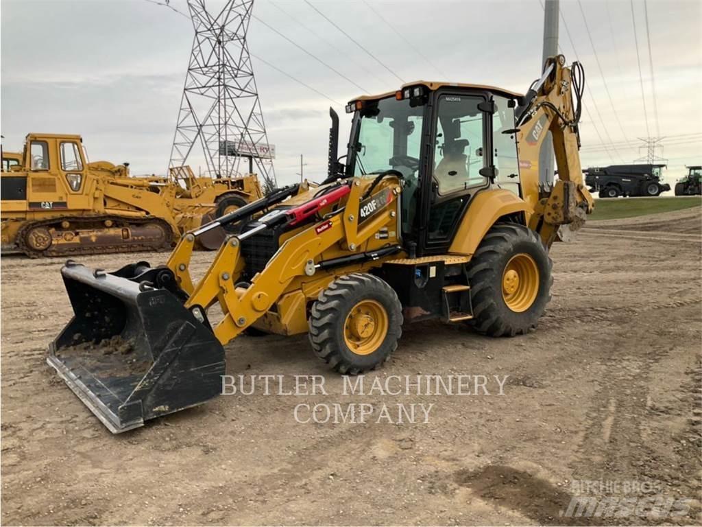 CAT 420F2IT Baggerlader