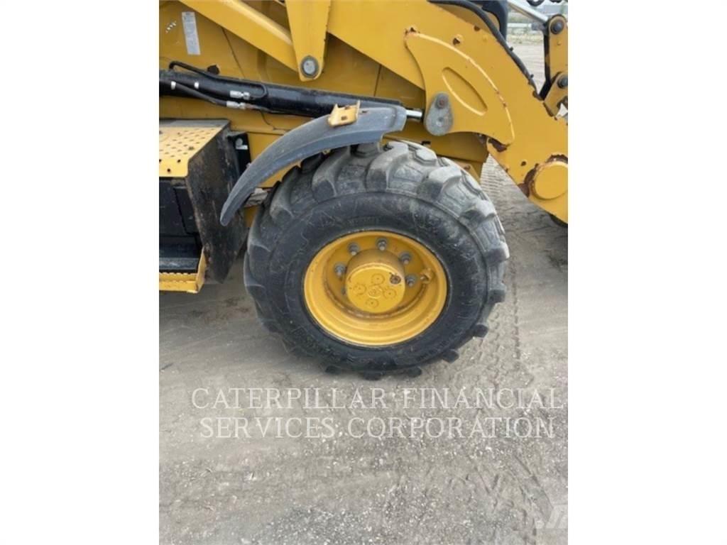 CAT 420F2IT Baggerlader