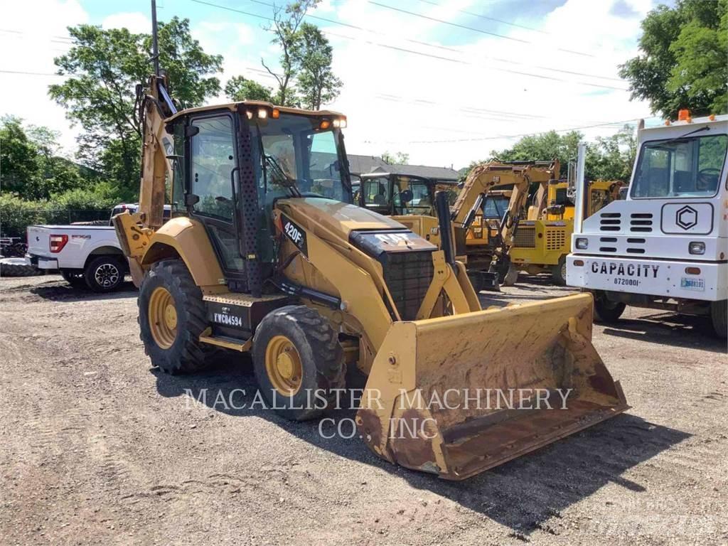 CAT 420F2ST Baggerlader