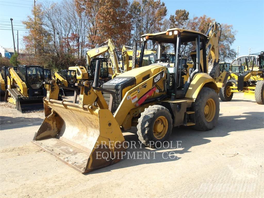 CAT 420F2ST Baggerlader