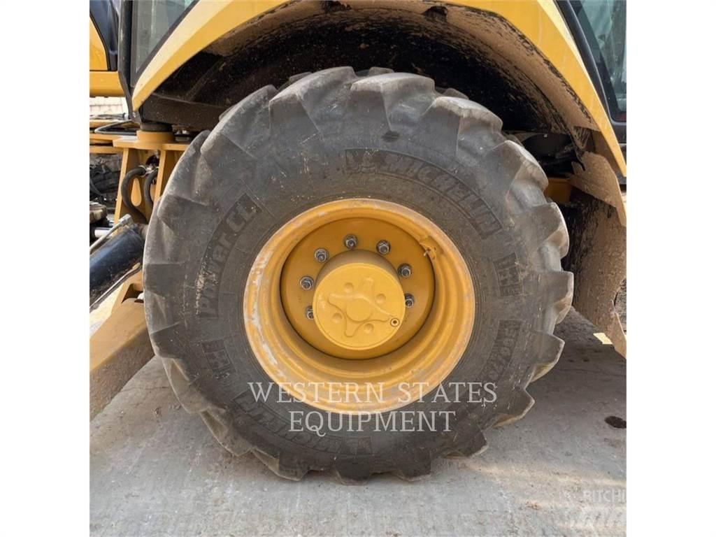 CAT 420XE Baggerlader
