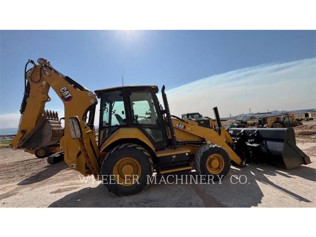 CAT 440 IT Baggerlader