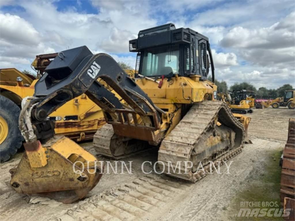 CAT 517 GR Stammholzschlepper