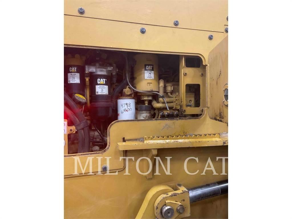 CAT 525D Stammholzschlepper