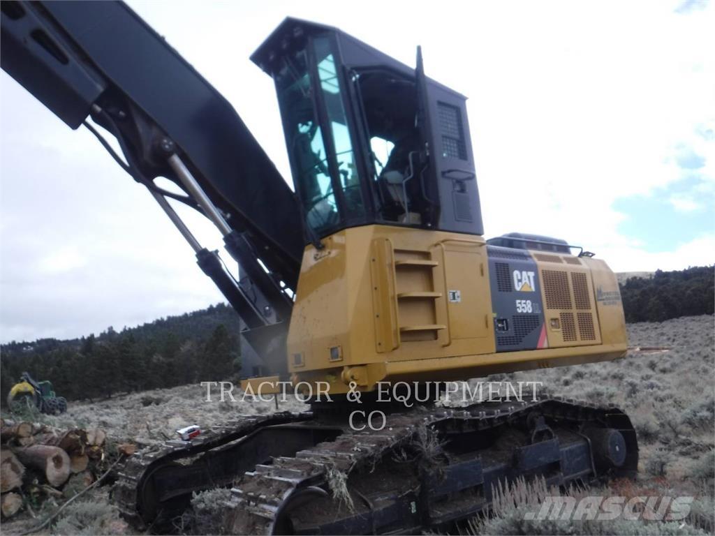 CAT 558FM LL Forsttraktoren