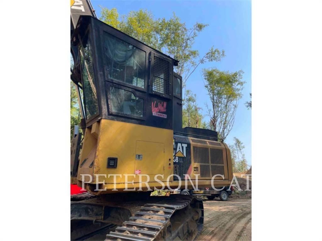 CAT 568 Harwarder