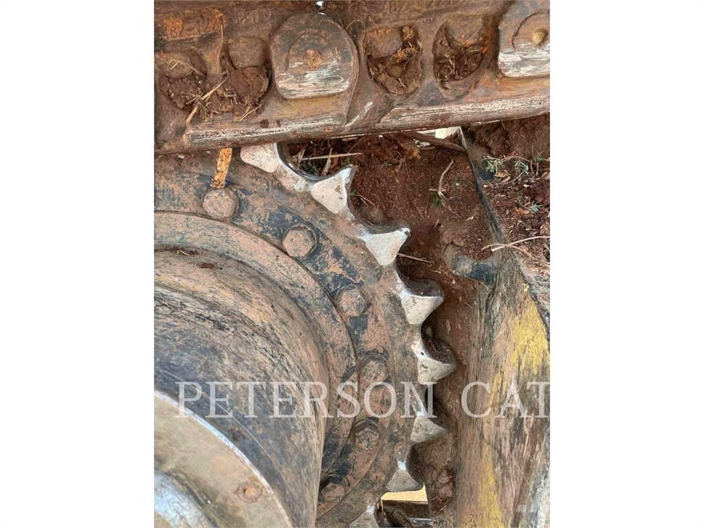 CAT 568 LL Harwarder