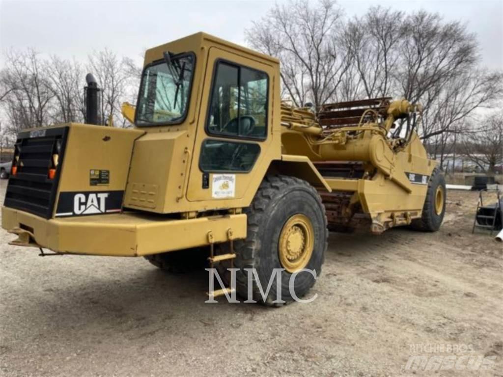 CAT 615C Schaber